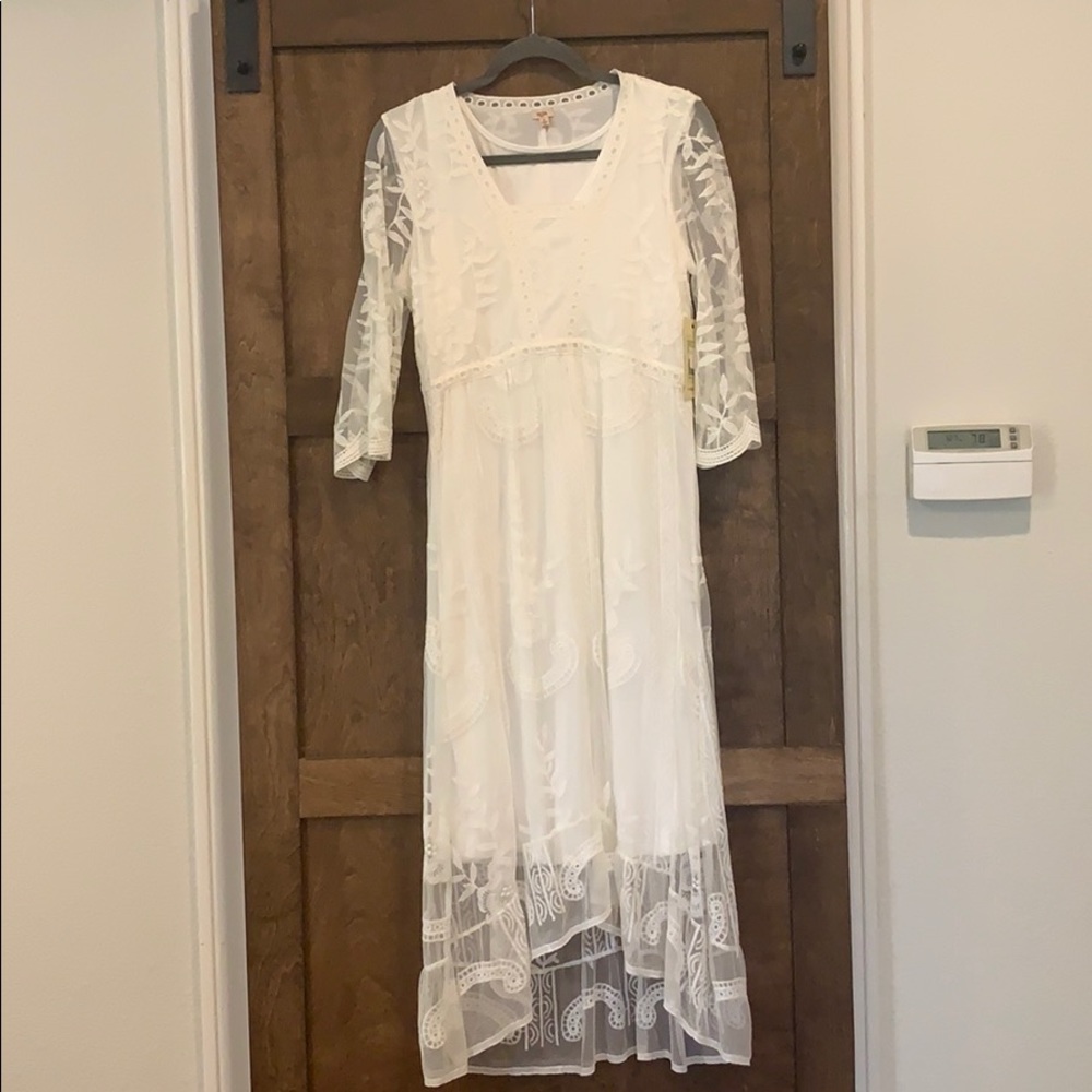 White lace dress